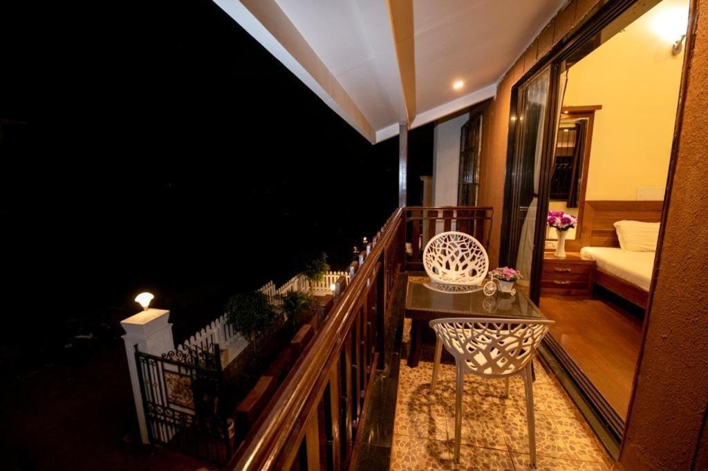 Paramount 3 Ac Bedrooms Hall Garden With Lake View Panchgani Eksteriør billede